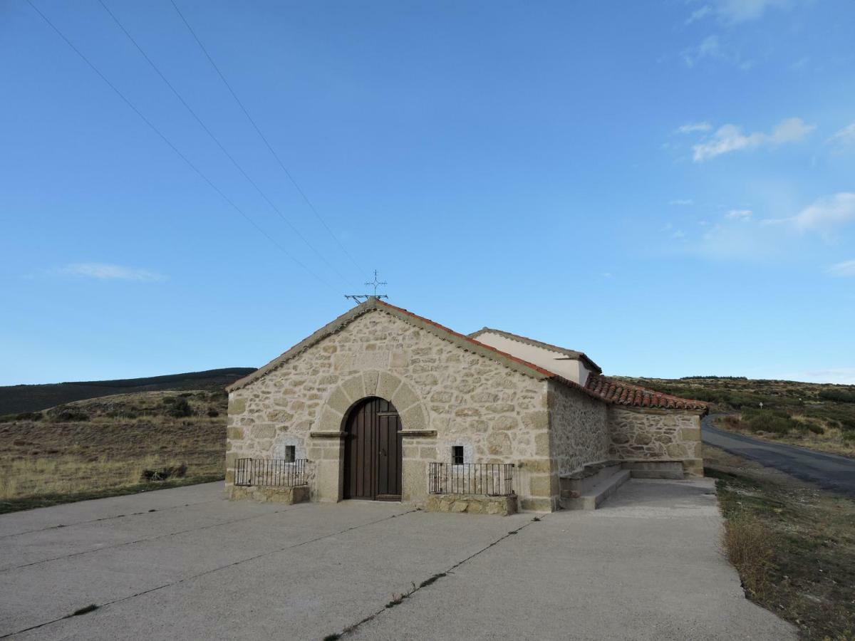 منزل الضيف Navasequilla  في Casa Sierra De Gredos المظهر الخارجي الصورة